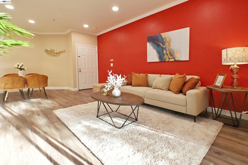 Affordable Luxury in Hayward's Bridgeporte - 1BD/1BA! Stop - Beach Condo for sale in Hayward, California on Beachhouse.com