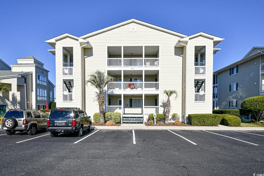 Fabulous End-Unit in Gated Waterway Community! Views for Miles & - Beach Condo for sale in North Myrtle Beach, South Carolina on Beachhouse.com
