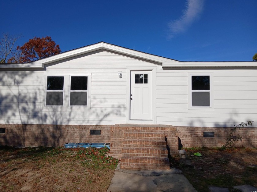 Completely renovated like new, huge rooms, kitchen and baths - Beach Home for sale in Little River, South Carolina on Beachhouse.com