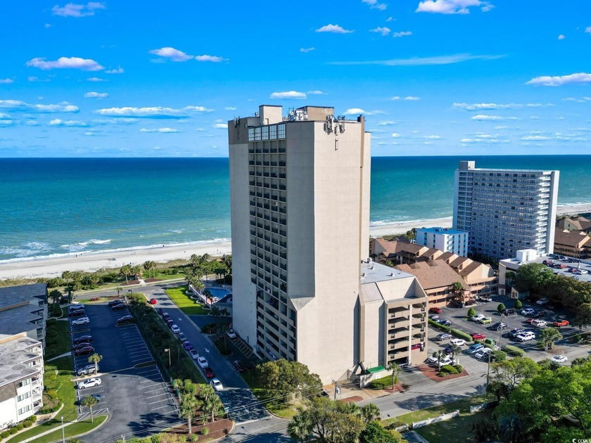 Soak in 14th-floor, 180? panoramic views of the Atlantic the - Beach Condo for sale in Myrtle Beach, South Carolina on Beachhouse.com