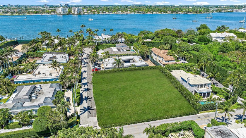 Beautiful, highly elevated parcel on over half an acre in the - Beach Lot for sale in Palm Beach, Florida on Beachhouse.com