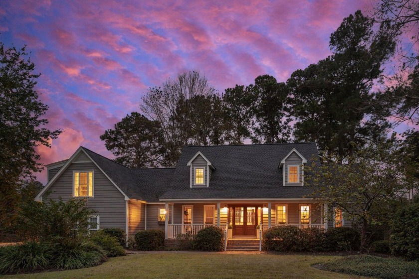 Welcome to 935 Paul Revere Drive, a beautifully crafted - Beach Home for sale in Charleston, South Carolina on Beachhouse.com