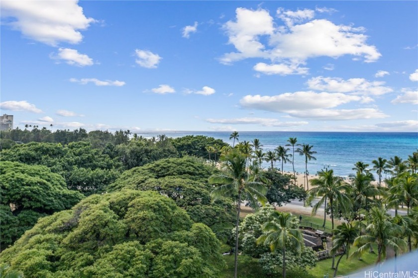 *LEGAL SHORT TERM RENTAL IN WAIKIKI* Discover the perfect - Beach Condo for sale in Honolulu, Hawaii on Beachhouse.com