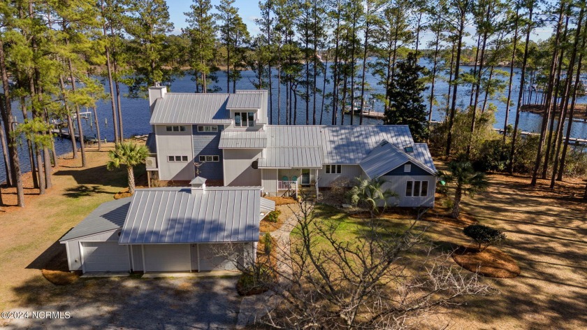Astounding 180-degree panoramic water views from this - Beach Home for sale in Oriental, North Carolina on Beachhouse.com