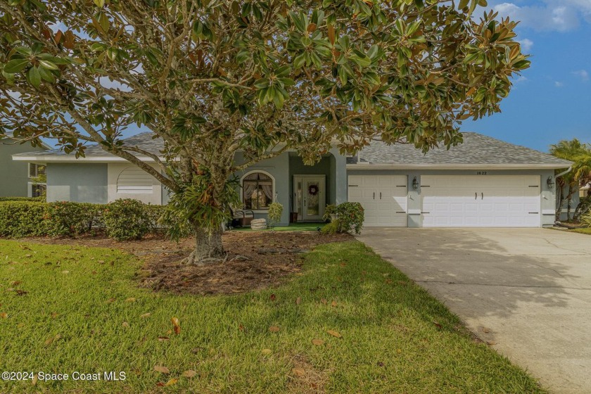 Lovely, updated Montpelier model is unsurpassed in style and - Beach Home for sale in Melbourne, Florida on Beachhouse.com