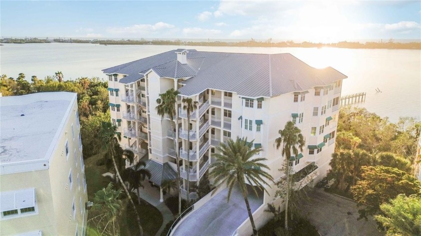 Enjoy breathtaking 180o views of the Intracoastal Waterway and - Beach Condo for sale in Osprey, Florida on Beachhouse.com