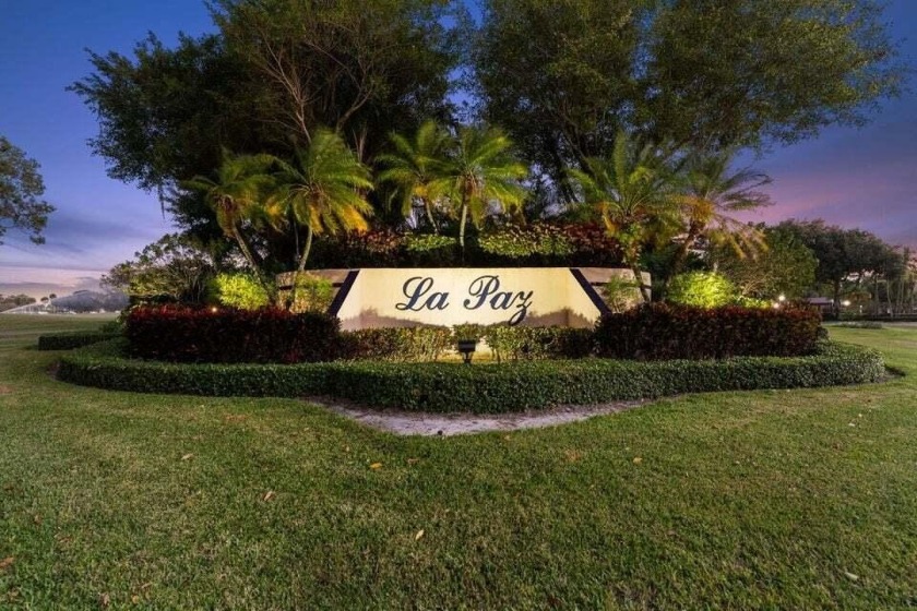Welcome to this light and bright first-floor condo in the - Beach Condo for sale in Boca Raton, Florida on Beachhouse.com