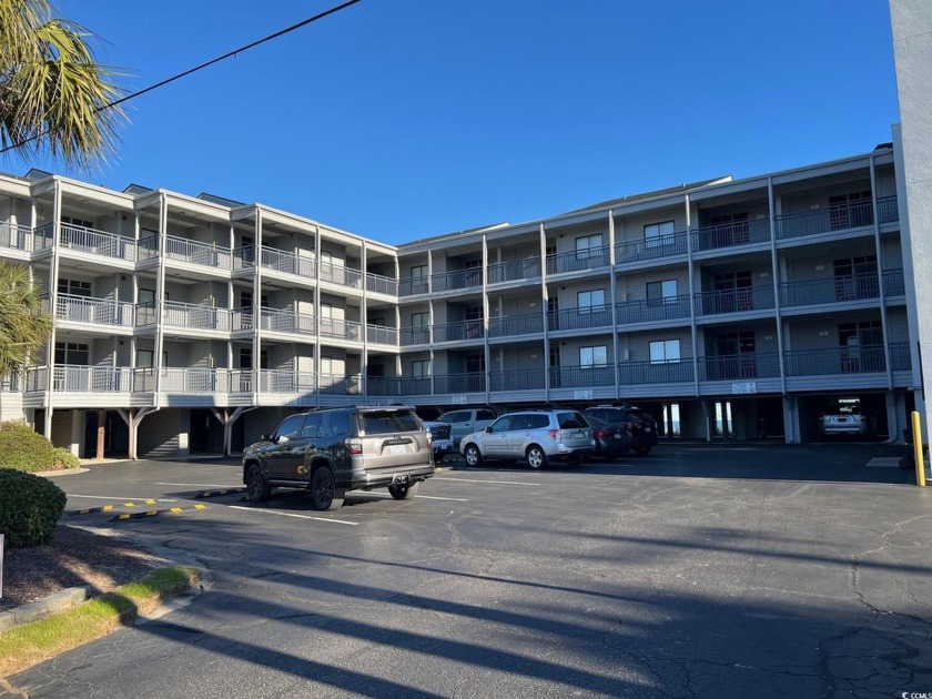 Direct Oceanfront 3-bedroom 2.5 bath prime Penthouse in Garden - Beach Condo for sale in Garden City Beach, South Carolina on Beachhouse.com