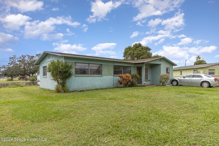 This Block Construction Home with newer roof & 5-Year Hot Water - Beach Home for sale in Cocoa, Florida on Beachhouse.com