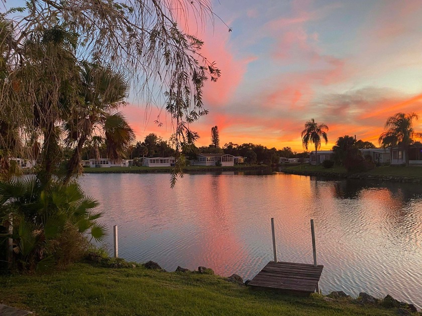 WELCOME TO LAKESIDE LIVING JUST MINS FROM THE BEACH!! Located in - Beach Home for sale in Vero Beach, Florida on Beachhouse.com