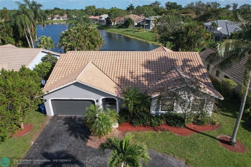 Welcome to Butler Farms, Newly remodeled 4 bedroom, 2 bath, 2 - Beach Home for sale in Coral Springs, Florida on Beachhouse.com