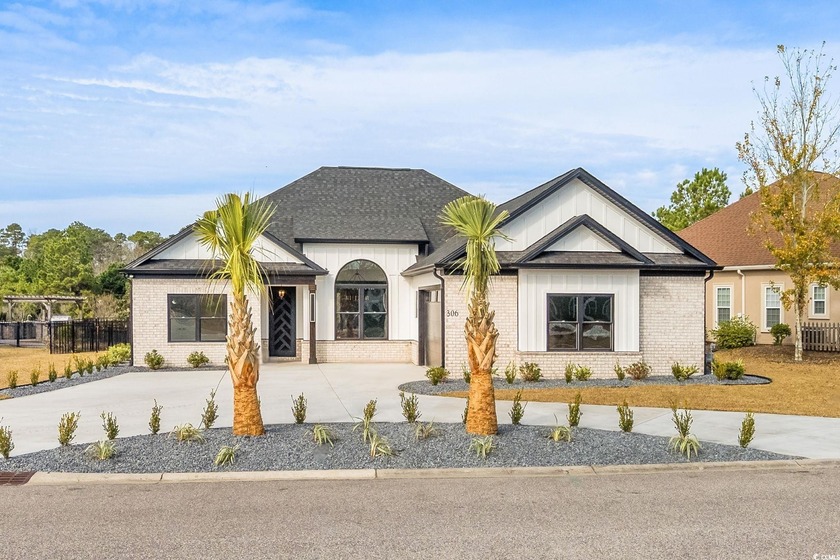 Welcome to this 3 Bed / 2 Bath stunning modern farmhouse - Beach Home for sale in Myrtle Beach, South Carolina on Beachhouse.com