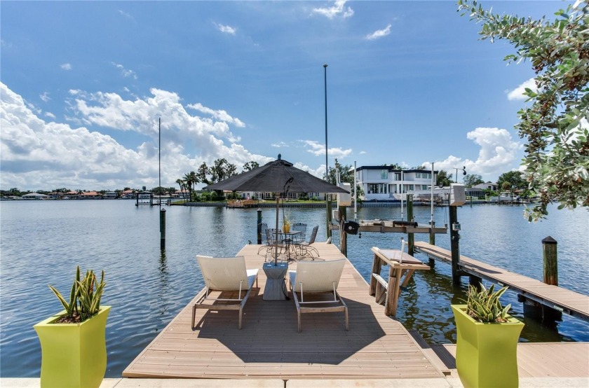 MODERN WATERFRONT RETREAT | CAR ENTHUSIASTS & BOATERS PARADISE
 - Beach Home for sale in St. Petersburg, Florida on Beachhouse.com