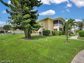 SELLER FINANCING AVAILIABLE... WOW! WHAT A GREAT LOCATION! Gulf - Beach Condo for sale in Cape Coral, Florida on Beachhouse.com