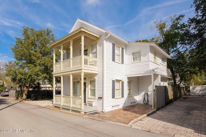 Rare downtown St. Augustine duplex - fully furnished, fully - Beach Home for sale in St Augustine, Florida on Beachhouse.com