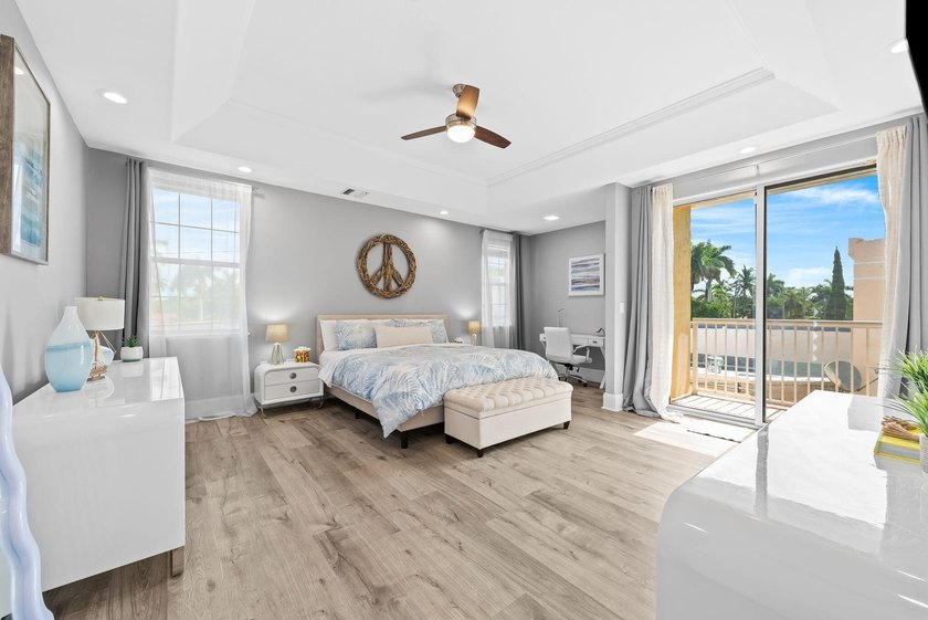 Newer built fabulous two-story home just steps from the beach - Beach Home for sale in Hollywood, Florida on Beachhouse.com