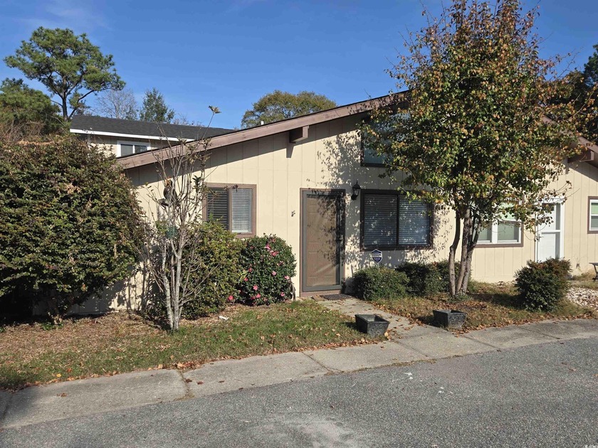 Great primary or investment opportunity for ownership of a 2BR 1 - Beach Townhome/Townhouse for sale in Myrtle Beach, South Carolina on Beachhouse.com