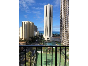 Open House on 1/16.
Motivated Seller! 
Tower 2 End Unit! Laundry - Beach Condo for sale in Honolulu, Hawaii on Beachhouse.com