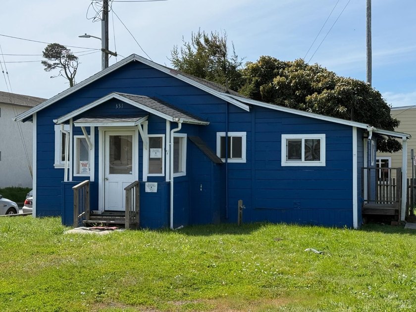 Two bedroom, one bath home within close proximity to services in - Beach Home for sale in Fort Bragg, California on Beachhouse.com