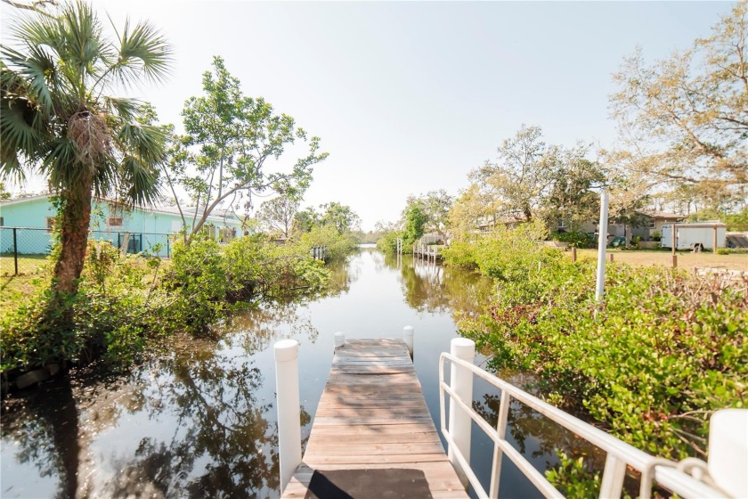 Under contract-accepting backup offers. WATERFRONT GULF ACCESS - Beach Home for sale in Englewood, Florida on Beachhouse.com