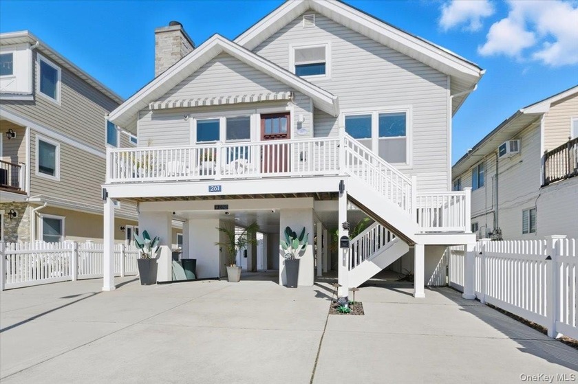 FEMA Compliant (Built 2016) | Westholme Gem! Beautifully - Beach Home for sale in Long Beach, New York on Beachhouse.com
