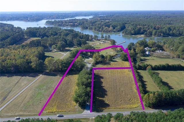 Beautiful waterfront property consisting of 2 parcels, a total - Beach Acreage for sale in Mathews, Virginia on Beachhouse.com