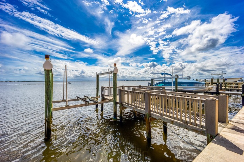 OCEAN ACCESS WIDE WATERFRONT PRIVATE DOCK HOME! Experience the - Beach Home for sale in Jensen Beach, Florida on Beachhouse.com