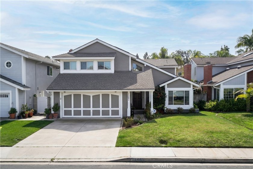 Charming seaside home in Dana Point -- approx. 2,370 sq ft, 4 bd - Beach Home for sale in Dana Point, California on Beachhouse.com