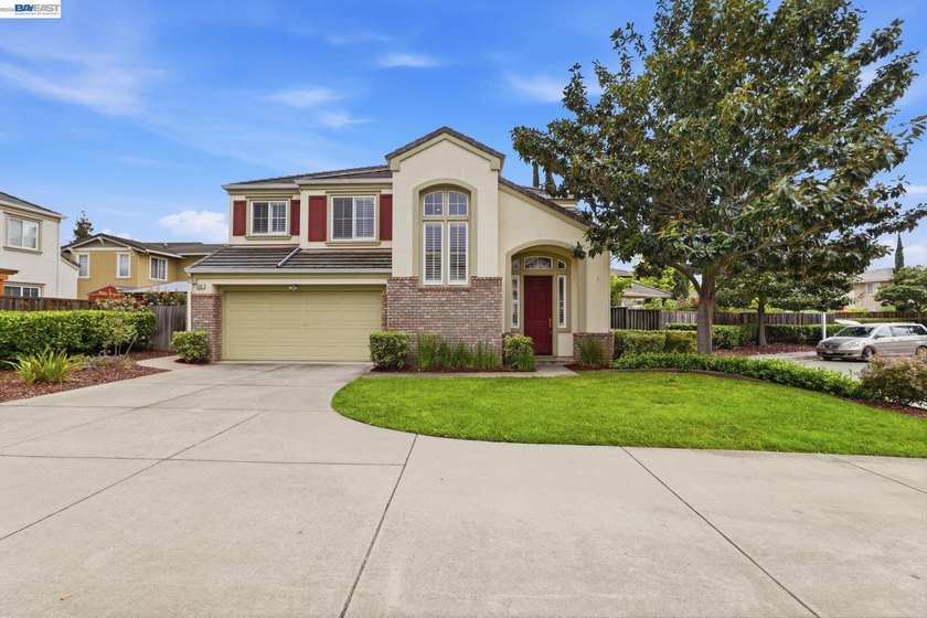 Rare Find in Niles Glen Community, Beautiful Niles Estate; - Beach Home for sale in Fremont, California on Beachhouse.com