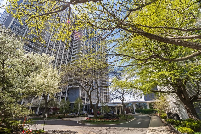 Welcome to 4250 N Marine Dr #1830, a beautifully updated - Beach Condo for sale in Chicago, Illinois on Beachhouse.com