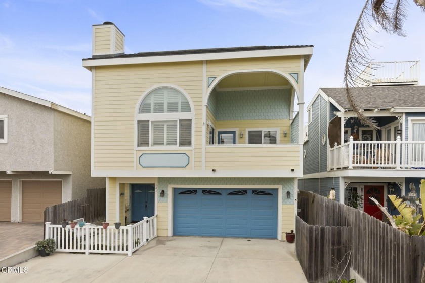Welcome to your dream beach home--just five houses from the sand - Beach Home for sale in Oxnard, California on Beachhouse.com