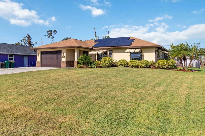 Welcome to a charming, upgraded 2-bedroom, 2-bath oasis just 7 - Beach Home for sale in Englewood, Florida on Beachhouse.com