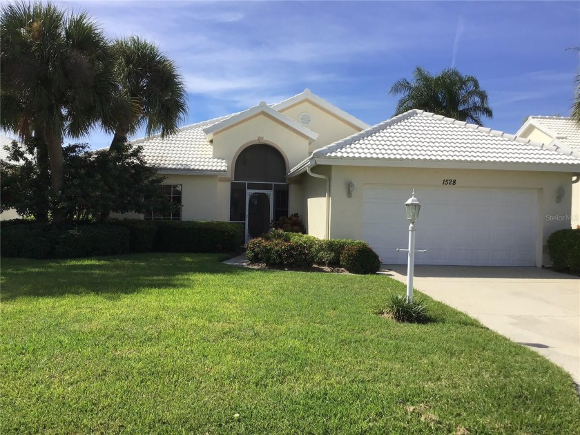 VERY MOTIVATED SELLER.  HUGE PRICE REDUCTION at GOLFER's - Beach Home for sale in Venice, Florida on Beachhouse.com