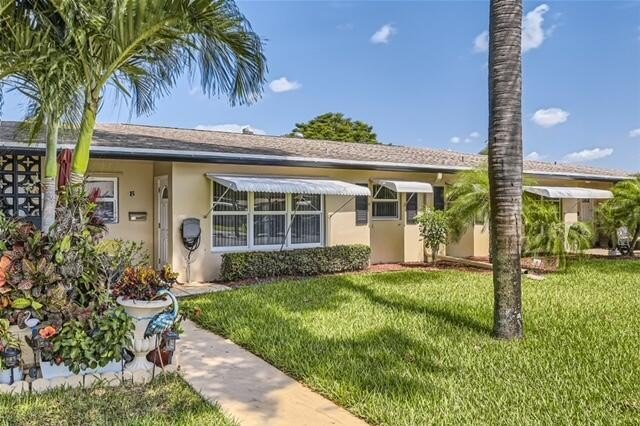 This lovely completely updated unit will delight even the - Beach Condo for sale in Delray Beach, Florida on Beachhouse.com