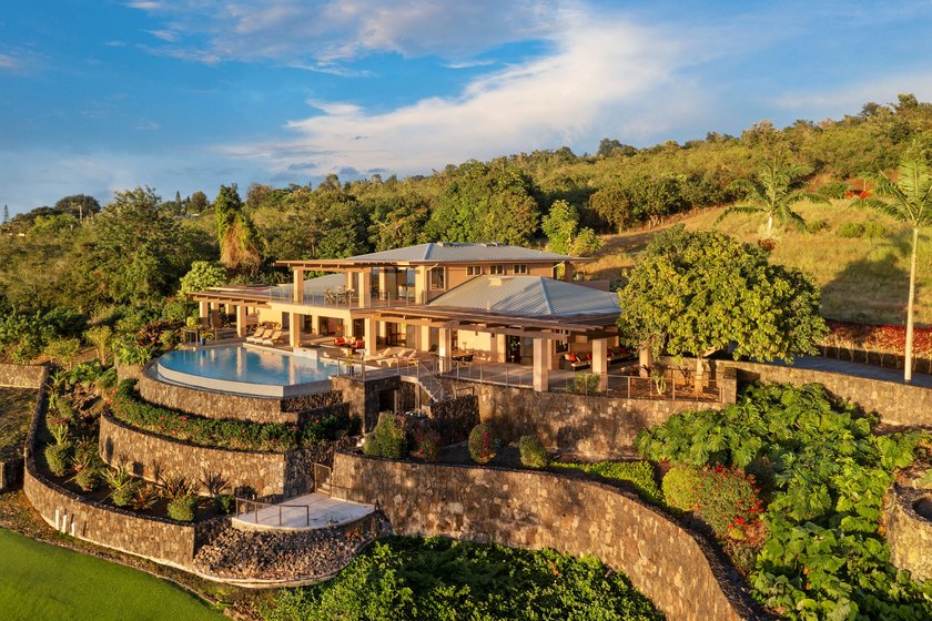 Set on just over two acres within Ooma Plantation, this striking - Beach Home for sale in Kailua Kona, Hawaii on Beachhouse.com