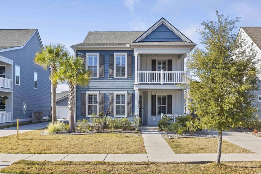 Discover a true retreat in the sought-after Oakfield community - Beach Home for sale in Johns Island, South Carolina on Beachhouse.com