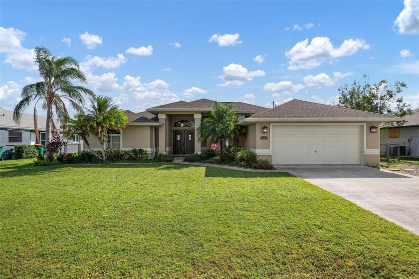 Short Sale. Beautiful Home with Modern Upgrades and a terrific - Beach Home for sale in Port Charlotte, Florida on Beachhouse.com