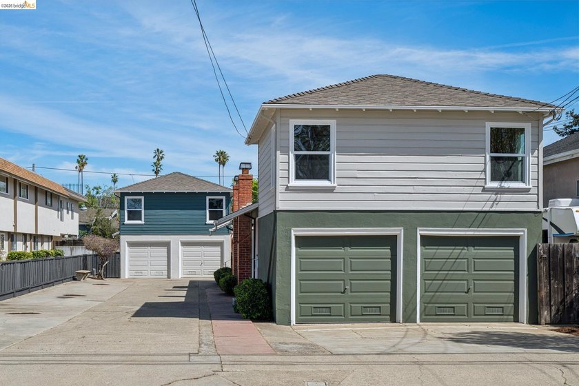 Welcome to your transparently priced, smart entry point into - Beach Home for sale in Alameda, California on Beachhouse.com