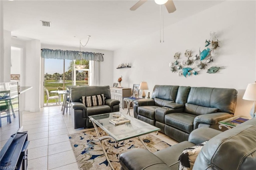 This carefully maintained and decorated condo is special in - Beach Condo for sale in Naples, Florida on Beachhouse.com