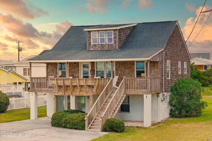 A lifetime of summer memories awaits at this CLUB COLONY beach - Beach Home for sale in Atlantic Beach, North Carolina on Beachhouse.com