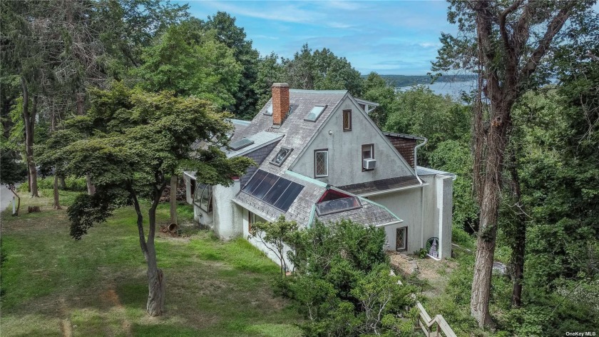 This 1930's Custom Tudor had a Recent Face-Lift. Keeping True to - Beach Home for sale in Belle Terre, New York on Beachhouse.com
