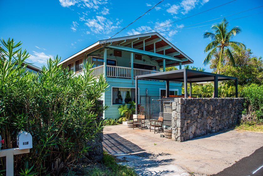 Puako Mauka home with tons of possibilities! Two stories, could - Beach Home for sale in Kamuela, Hawaii on Beachhouse.com