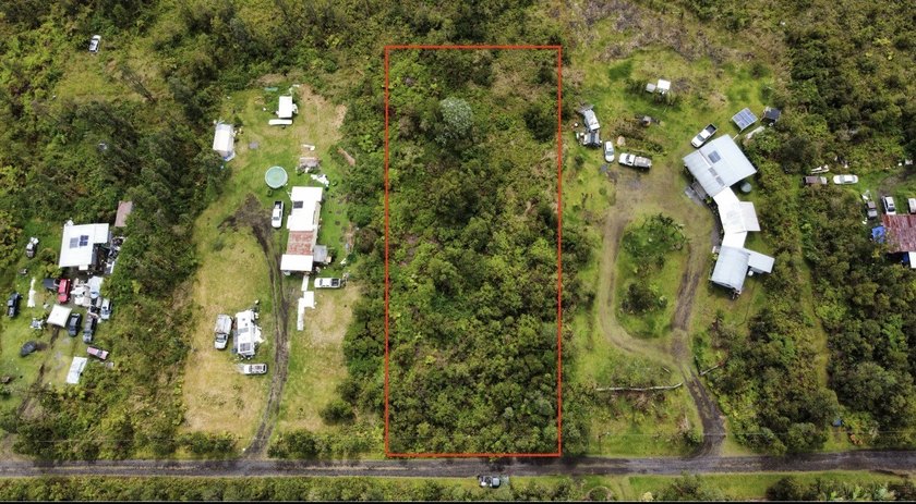 Discover the opportunity to own 1 full acre of lush land in the - Beach Lot for sale in Mountain View, Hawaii on Beachhouse.com