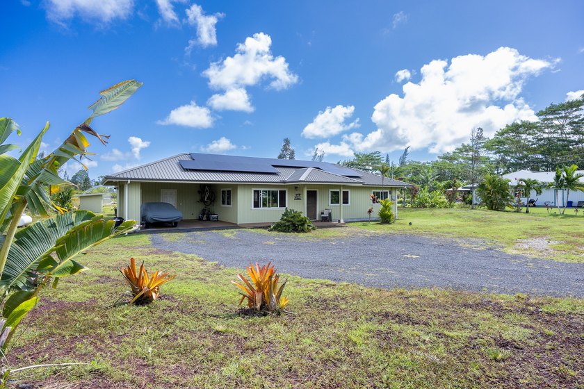 Welcome to this beautiful 4-bedroom, 3-bath home situated on a - Beach Home for sale in Keaau, Hawaii on Beachhouse.com