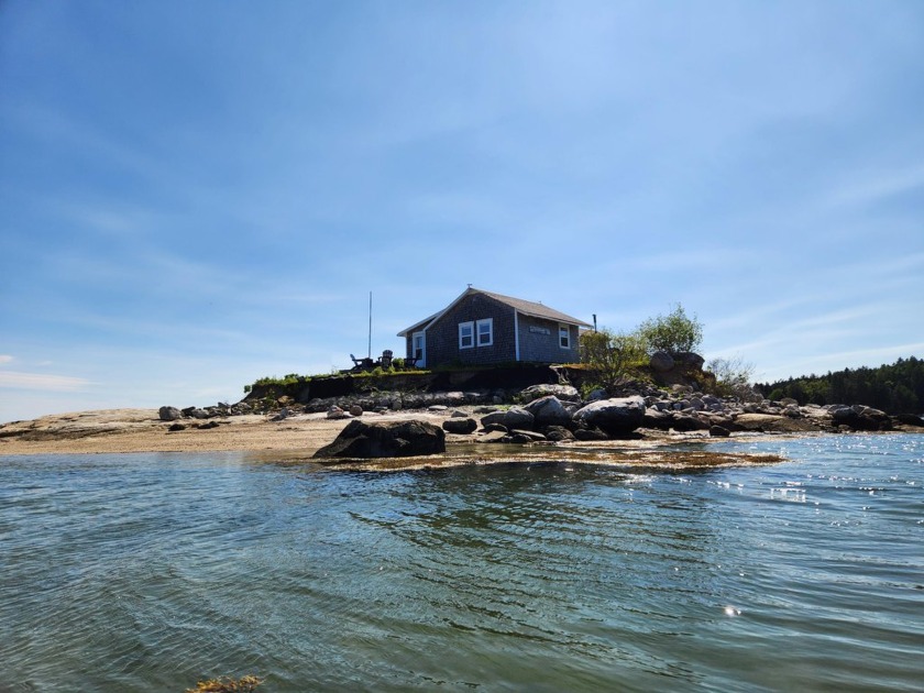 ''Once you have slept on an island, you will never be the same - Beach Home for sale in Friendship, Maine on Beachhouse.com
