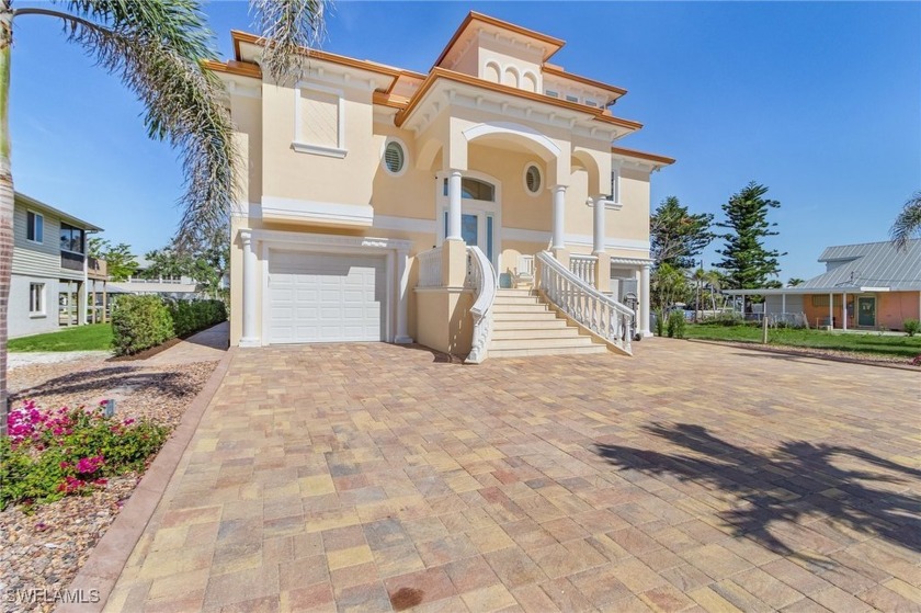 Welcome to 161 Egret Street, Fort Myers Beach, FL - a boater's - Beach Home for sale in Fort Myers Beach, Florida on Beachhouse.com