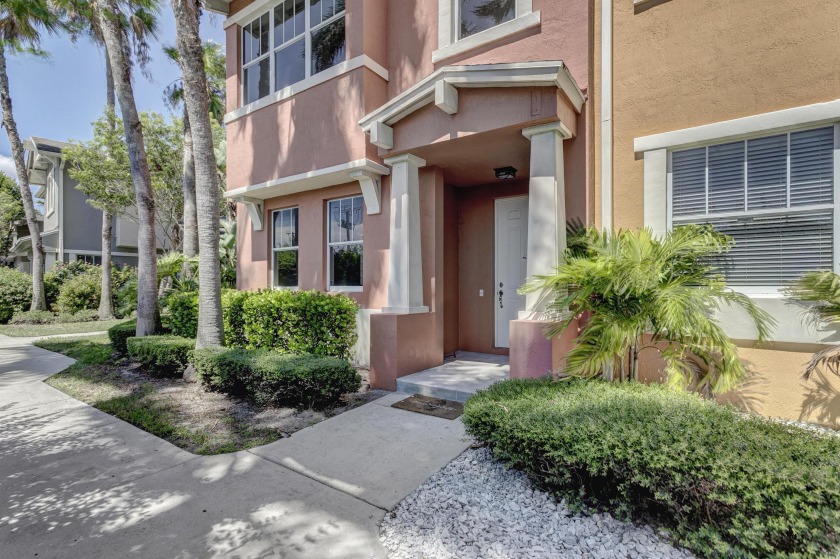 Enjoy resort style living near downtown West Palm Beach in this - Beach Townhome/Townhouse for sale in West Palm Beach, Florida on Beachhouse.com