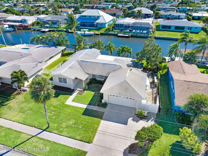 Amazing opportunity to have a navigable, canal front, WATERFRONT - Beach Home for sale in Satellite Beach, Florida on Beachhouse.com