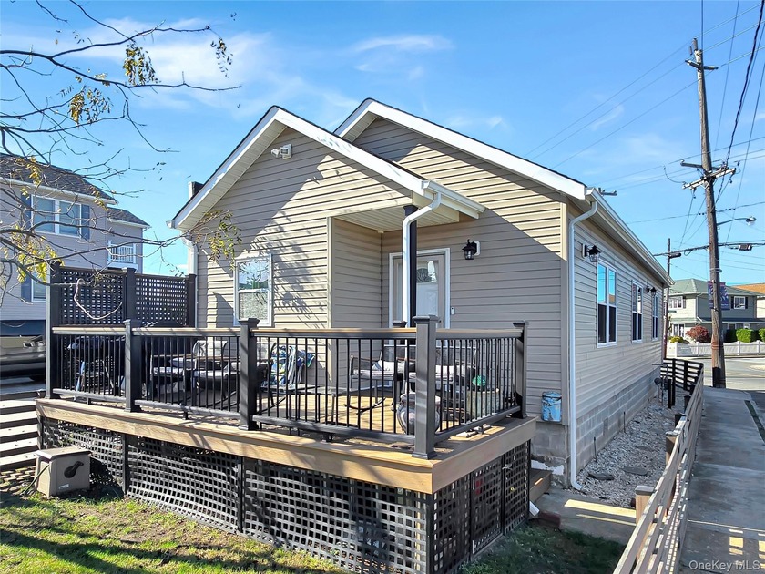 Welcome to 541 Long Beach Road in Island Park! This raised and - Beach Home for sale in Island Park, New York on Beachhouse.com