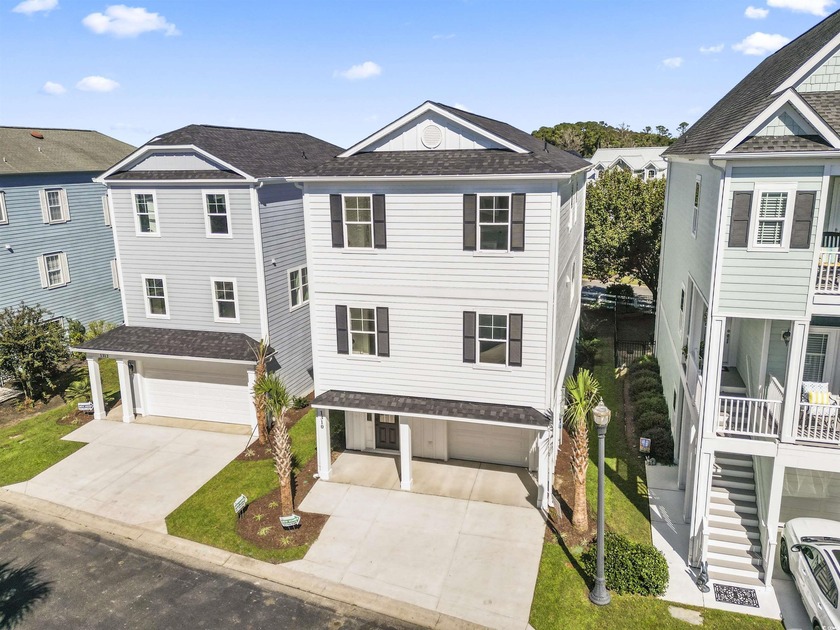 Raised beach  w/ Elevator:Covered Front Porch, 3 Bdrm PLUS a - Beach Home for sale in North Myrtle Beach, South Carolina on Beachhouse.com
